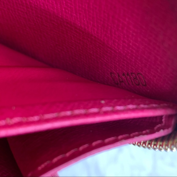 ❌SOLD❌ Louis Vuitton Multicolore Zippy Wallet noir - Picture 6 of 7